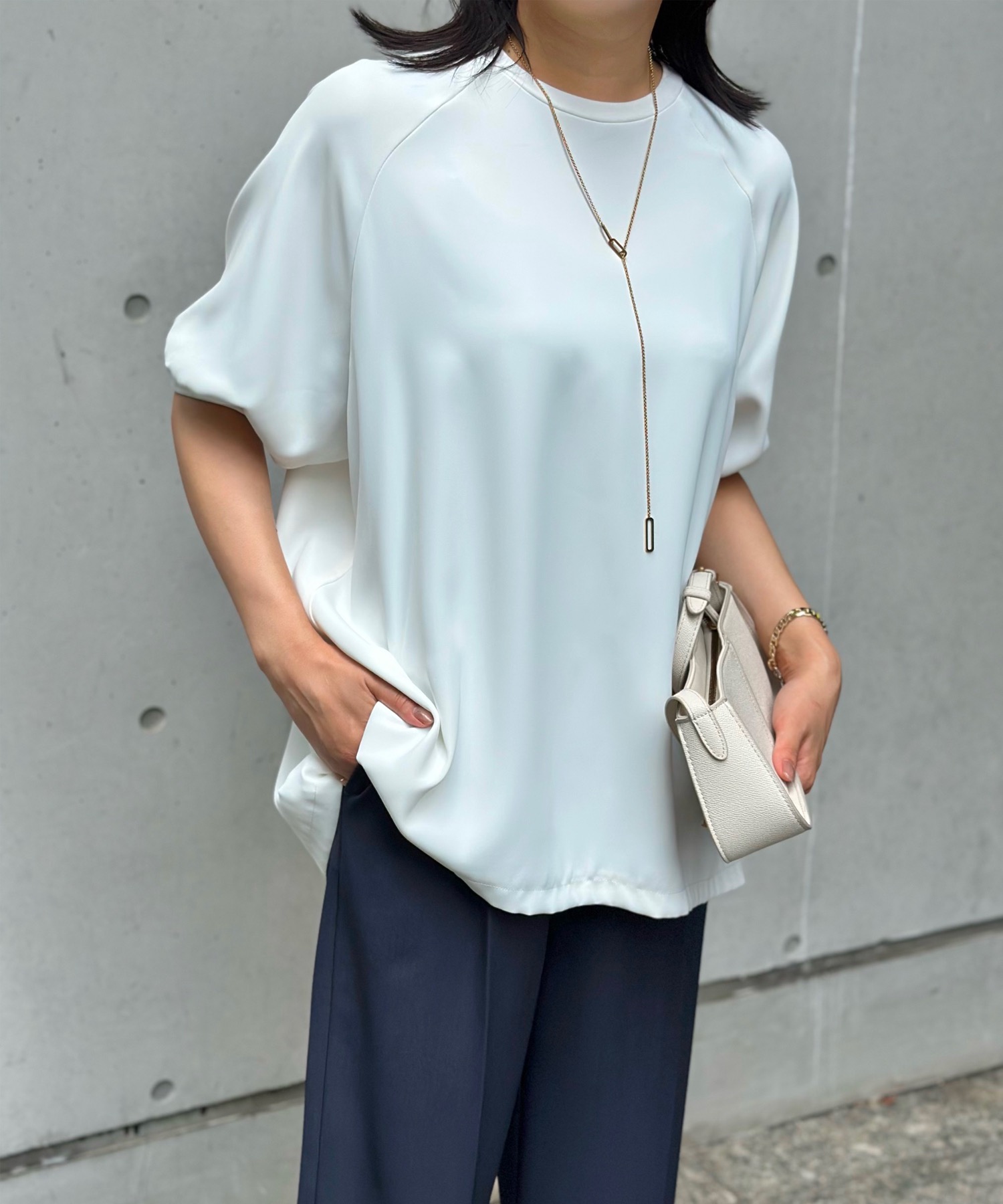 バックジップジョーゼットドルマンTブラウス Emma Taylor