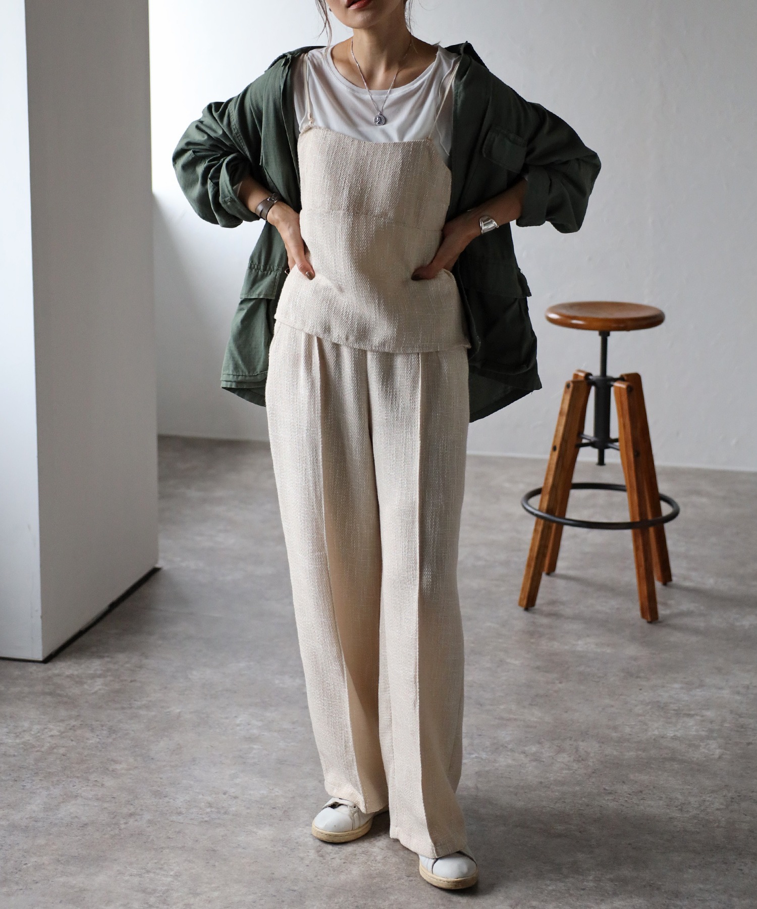 model：H165 着用サイズ：FREE