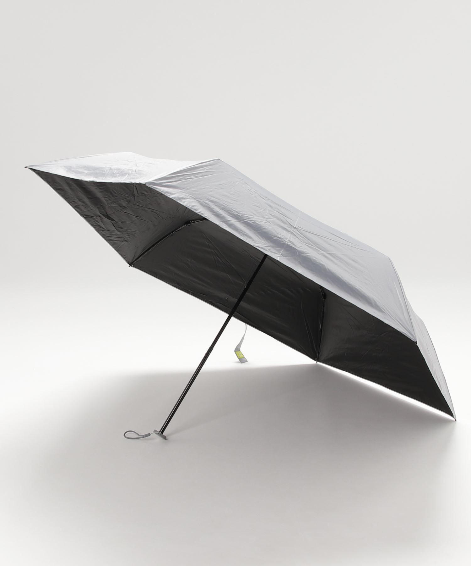 0 ゼロアンド 晴雨兼用日傘 軽量ワイド折畳傘 アンブレラ 60 ワイドサイズ 熱中症対策に Ogw The Barefoot Salle De Bal The Barefoot Online サルデバル ザベアフット オンライン