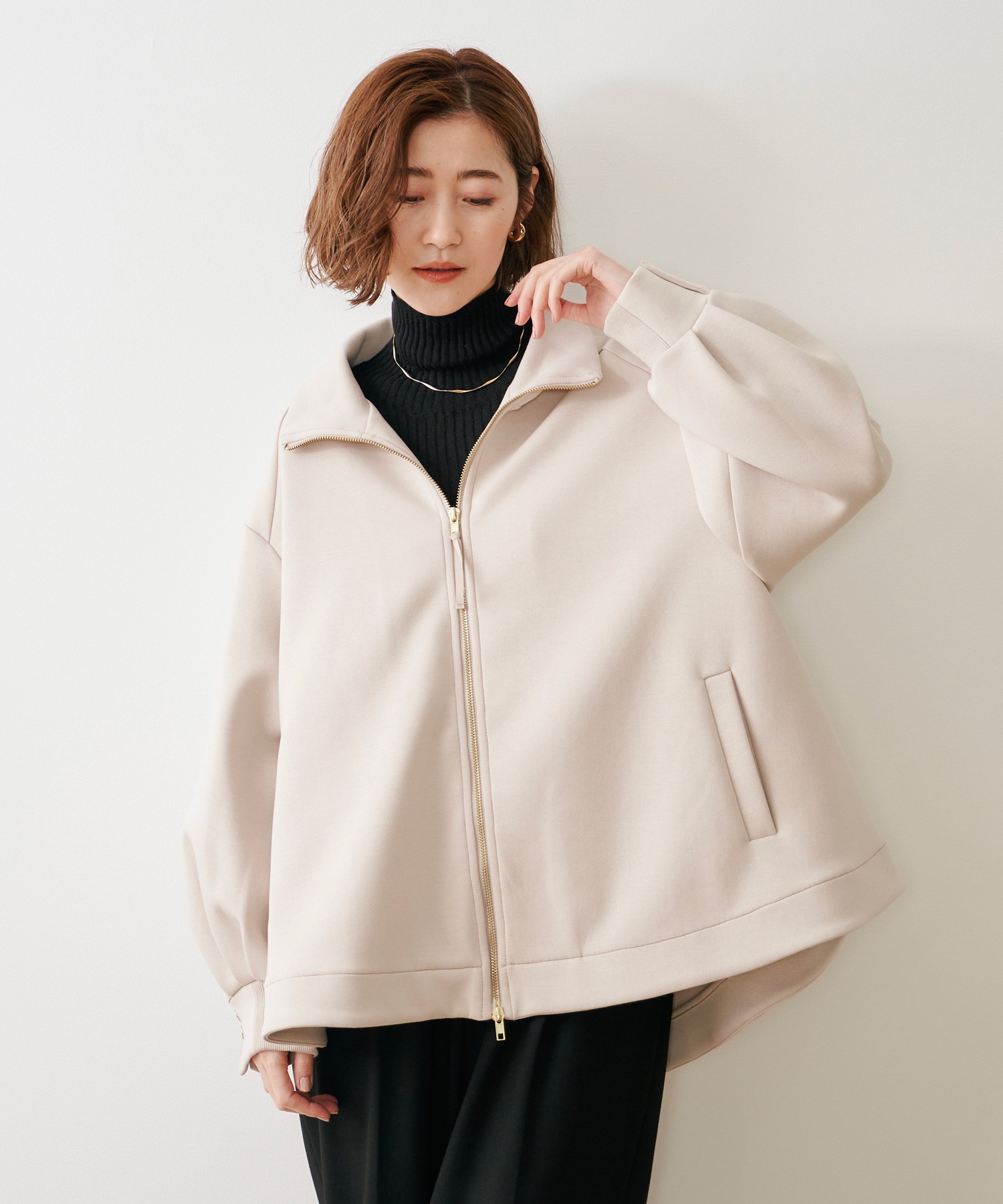 ダンボールスタンドカラーフレアブルゾン Emma Taylor│STYLEDOOR