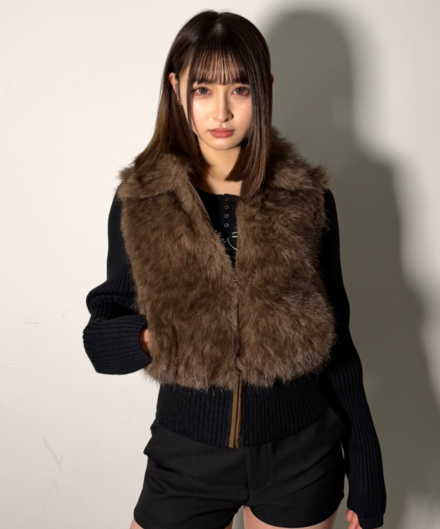 A'GEM/9 × .kom 『.kom/ドットケーオーエム』【Y2K】フェイクファー