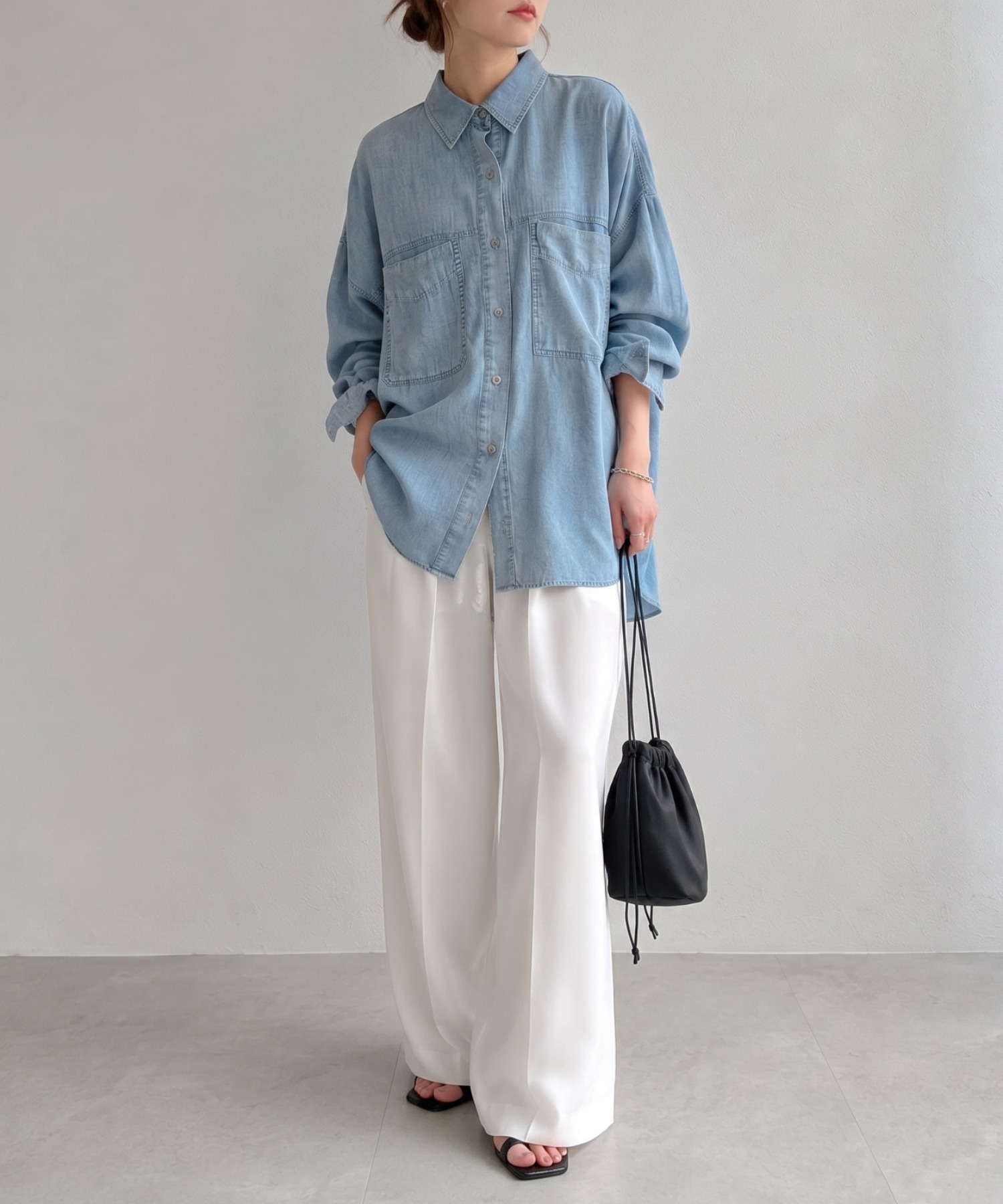 新色：ライトブルー
model：156cm 着用サイズ：FREE