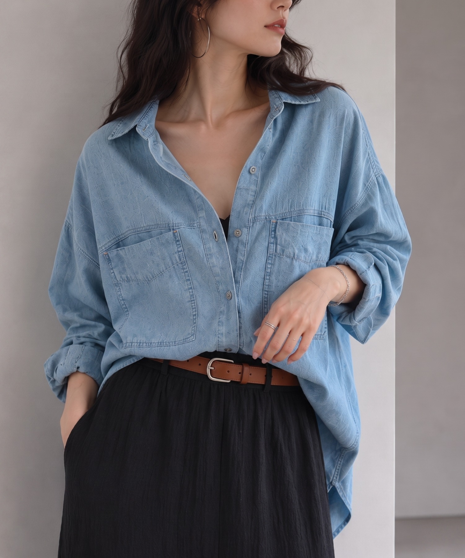 新色：ライトブルー
model：157cm 着用サイズ：FREE