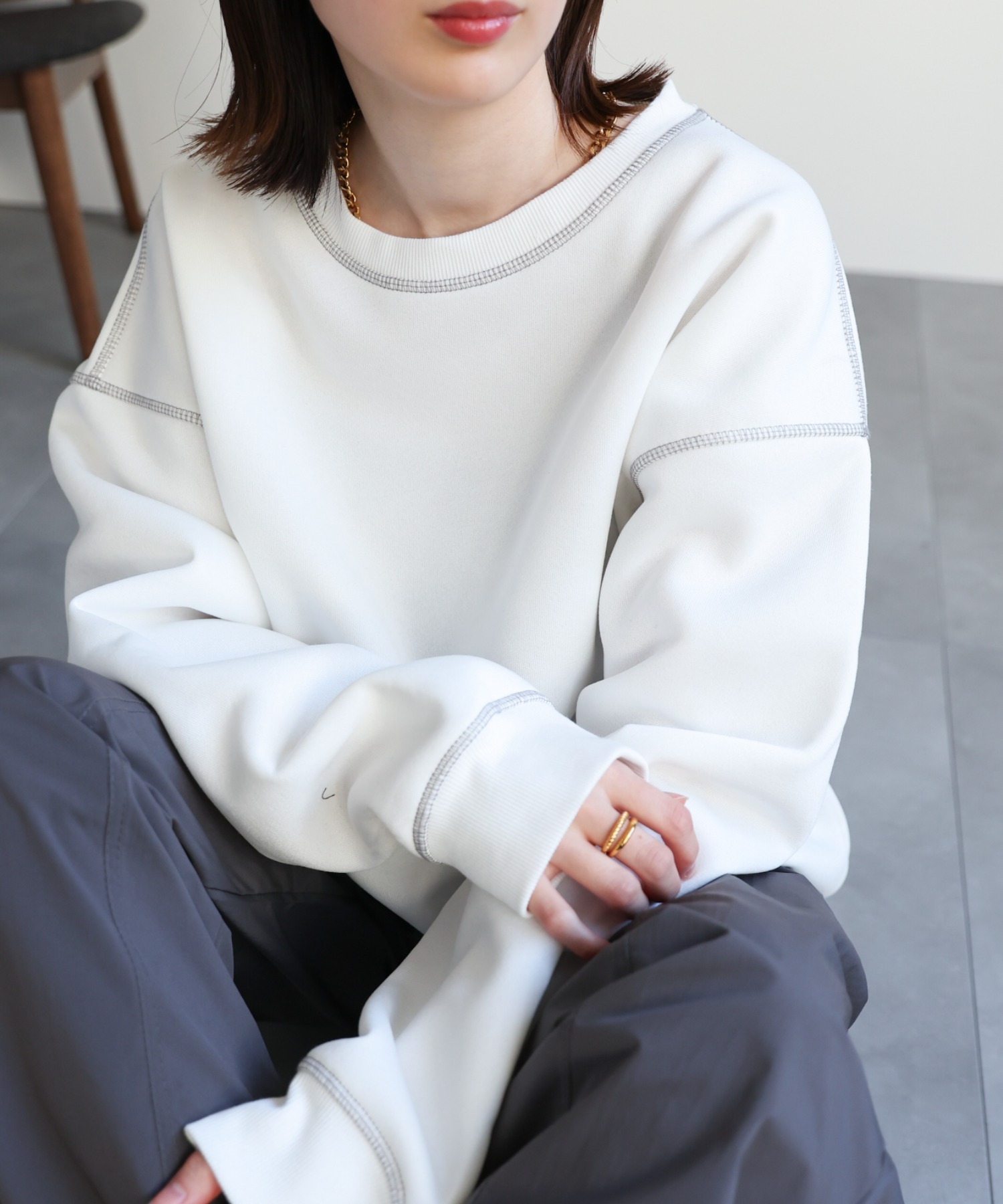 ホワイト
