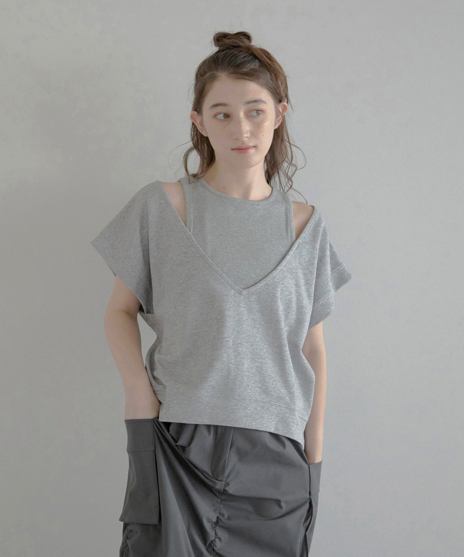 model：H164 着用サイズ：FREE