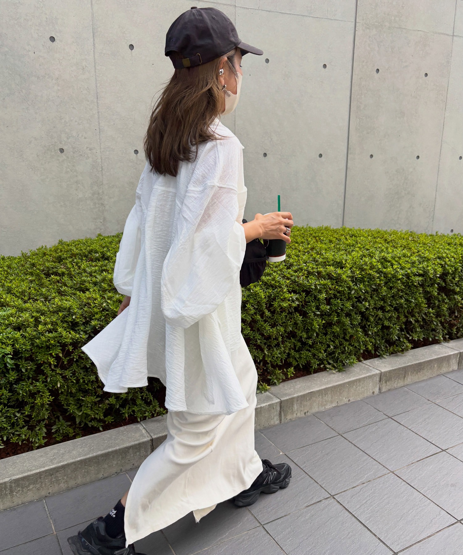 model：H152 着用サイズ：FREE