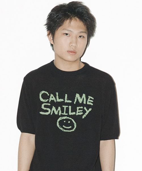 [ MAHAGRID]★24SS★韓国人気★SMILEY KEY TEE A'GEM/9 × .kom『ISTKUNST/イストクンスト』LOGO&SMILEY TEE