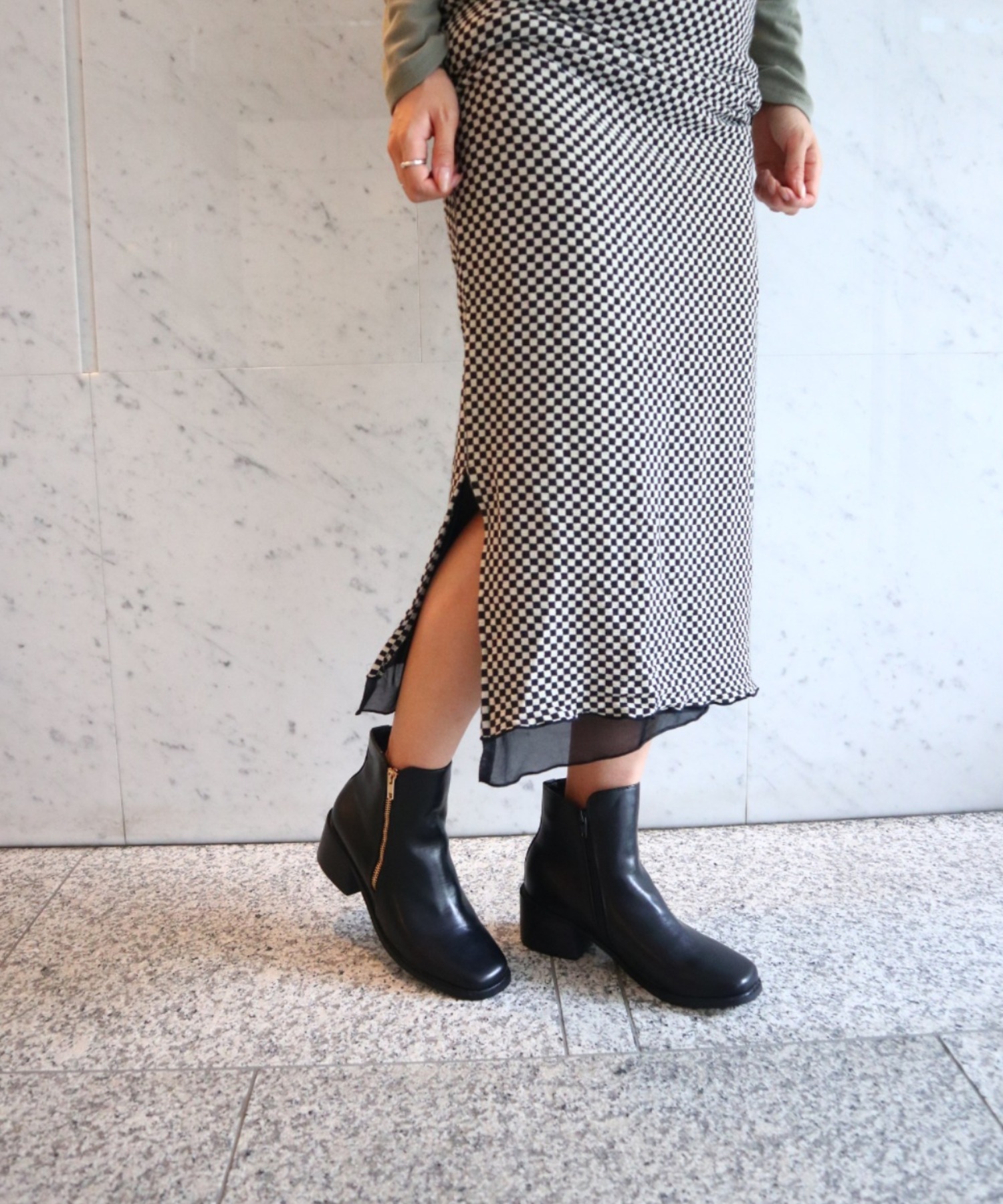 スクエアトゥファスナーシンプルショートブーツ 売り込み