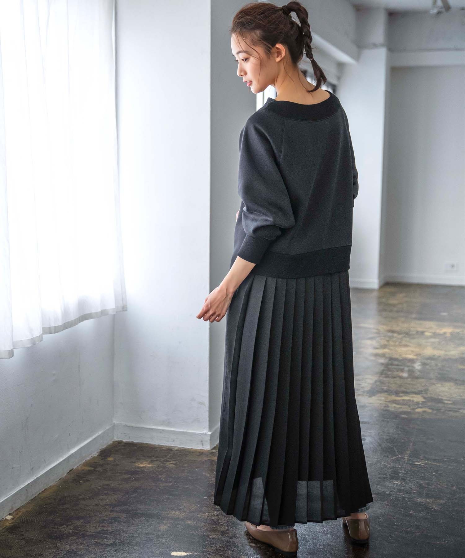 Web限定 スウェットバックプリーツロングワンピース