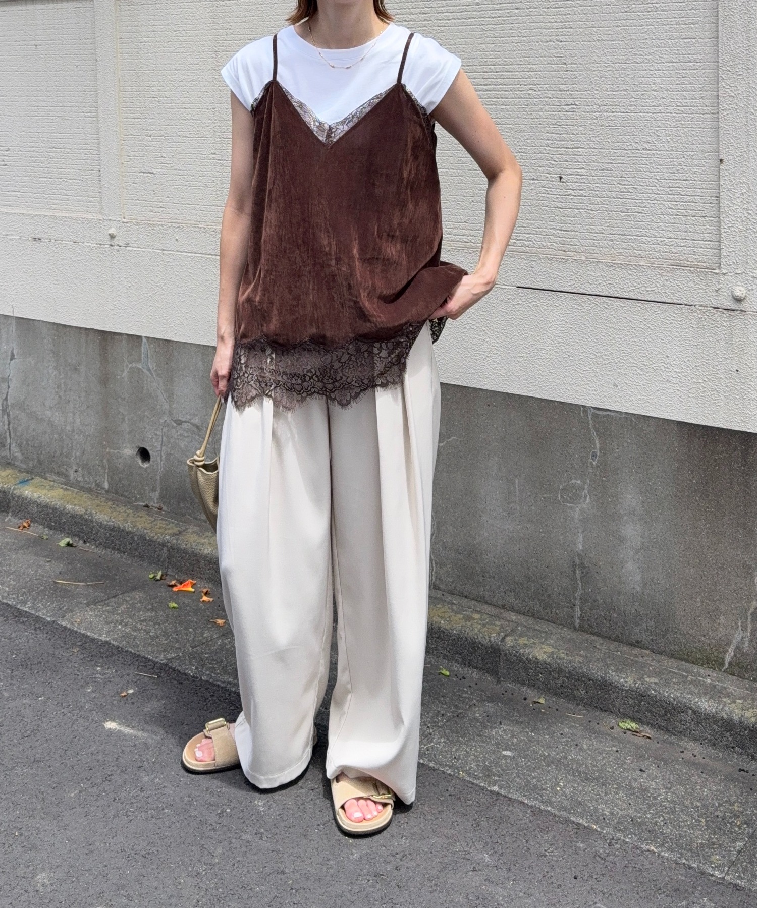 model：H166　着用サイズ：F