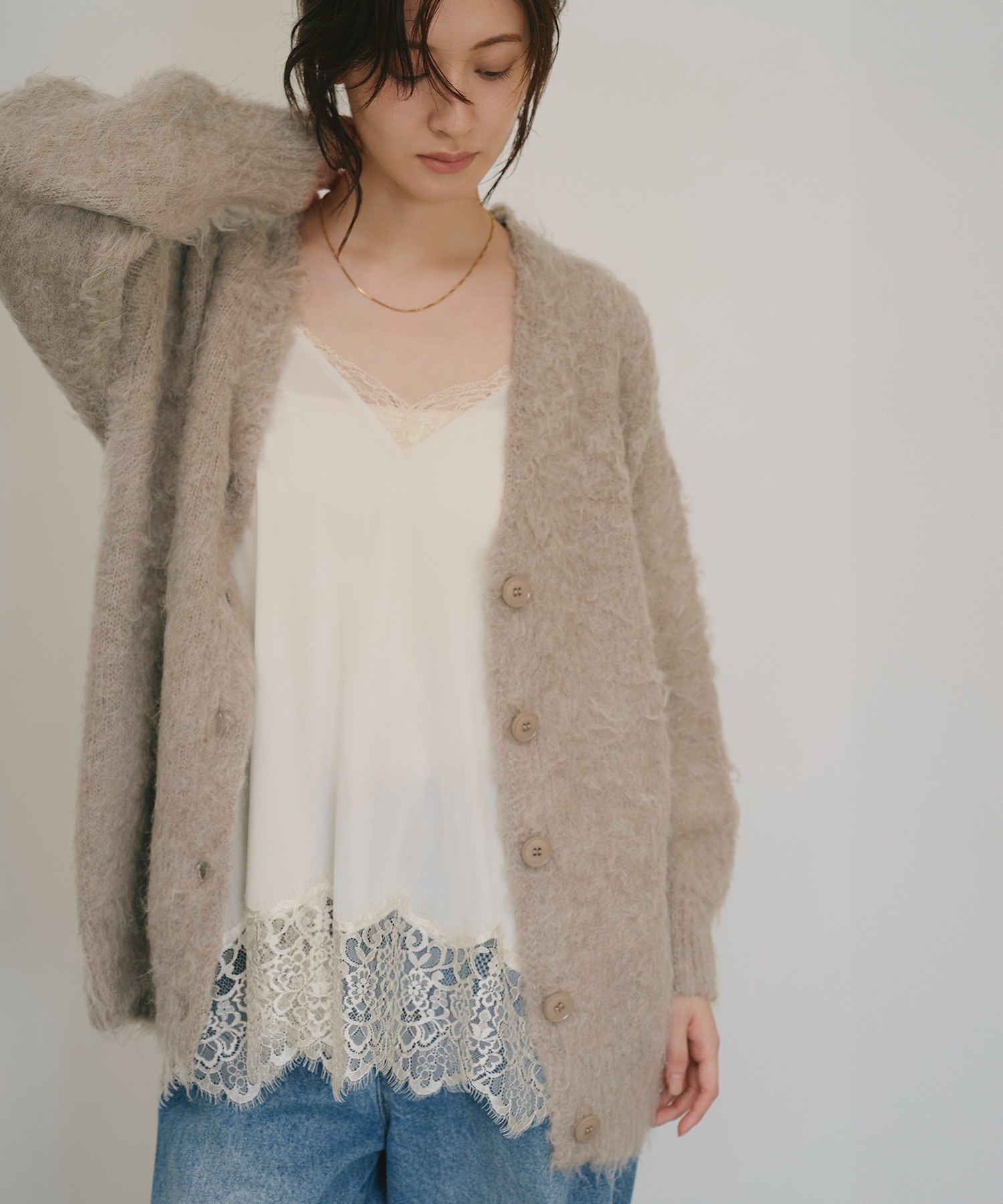 model：H166　着用サイズ：F