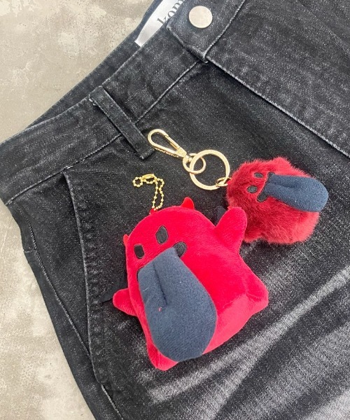 アラブムーブメントキーホルダーまとめ売り A'GEM/9 × .kom 『GRAF&WU/グラフアンドユー』ふわふわゴースト