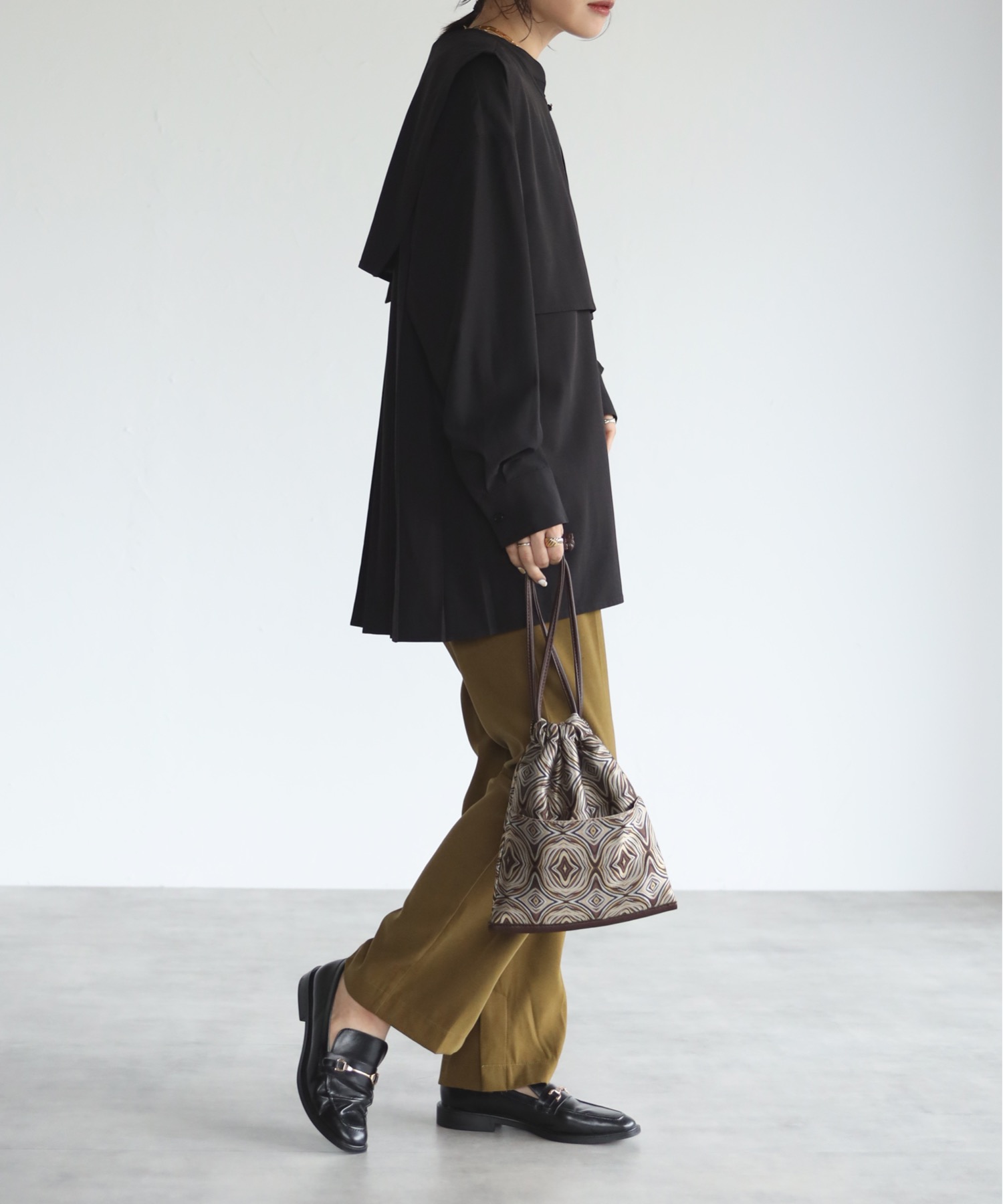 model:162cm  着用サイズ:FREE