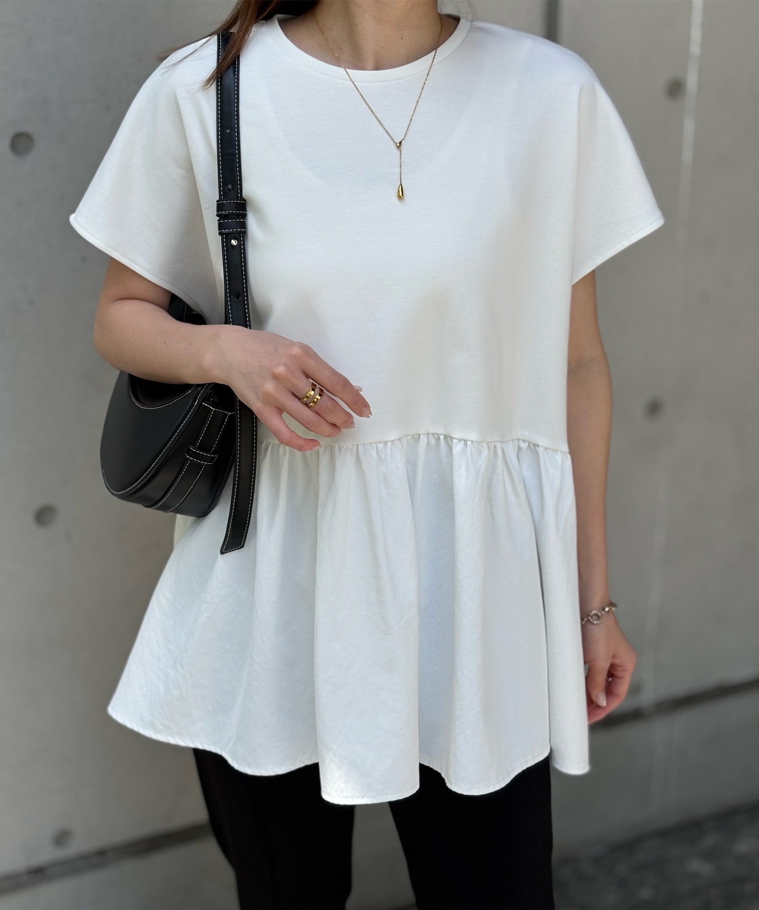 tシャツ バックジップドッキングペプラムプルオーバー レディース バックジップドッキングペプラムプルオーバー Emma Taylor