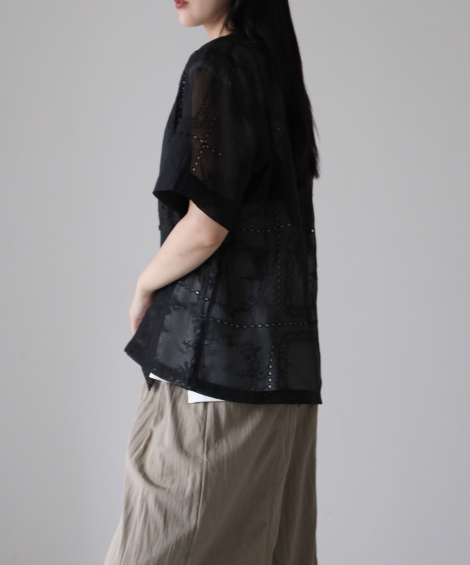 model：164cm  着用サイズ：FREE