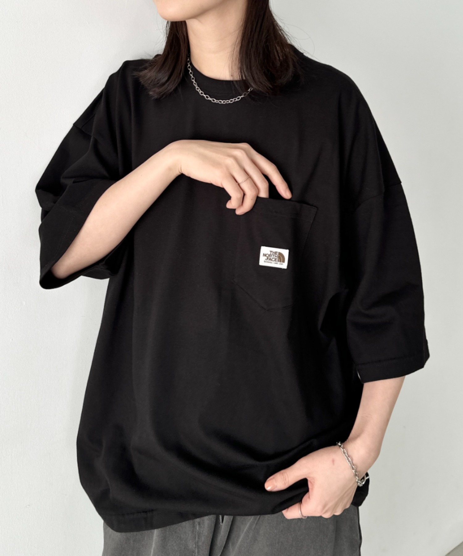 THE NORTH FACE Rоузфит Pocket S/S R/T — футболка с карманом, унисекс, с застёжкой-кнопкой, поло, полушатак