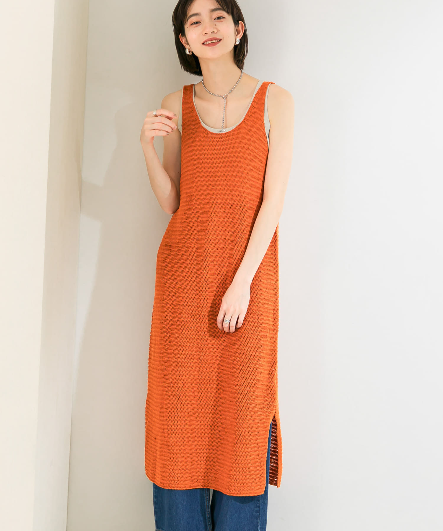 ノースリーブニットワンピース