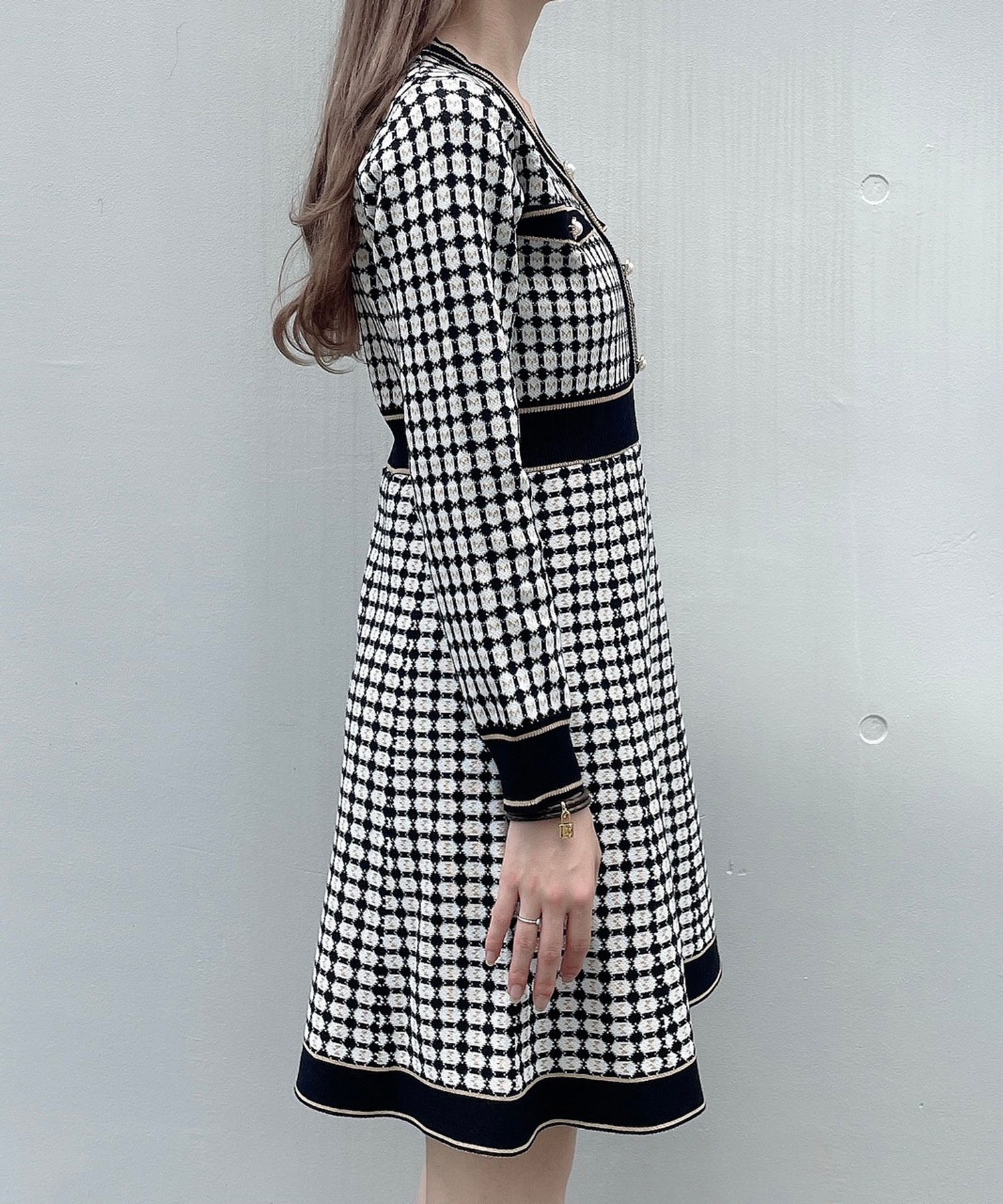 Titty Co Petit Vネックチェックニットワンピース Titty Co Petit Titty Co Online Store ティティーアンドコーオンラインストア