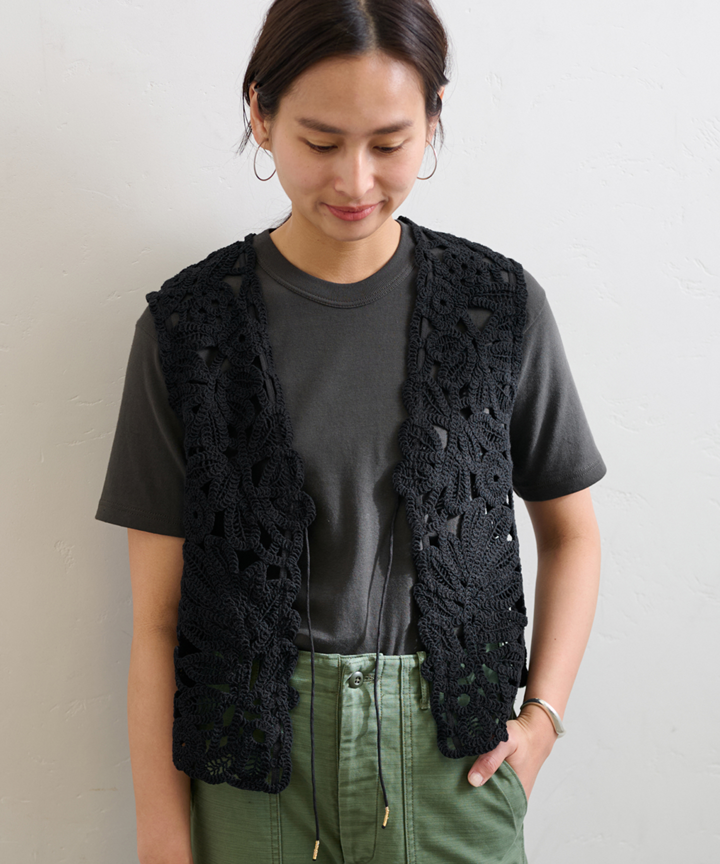 FRAMeWORKコットンレースエンブロイダリーベスト　ナチュラル コットンレースエンブロイダリーベスト