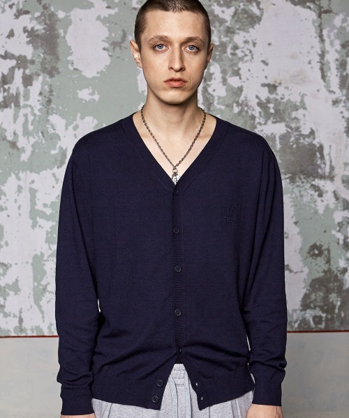 A'GEM/9 × .kom『WOOALONG/ウアロン』Signature V-neck soft