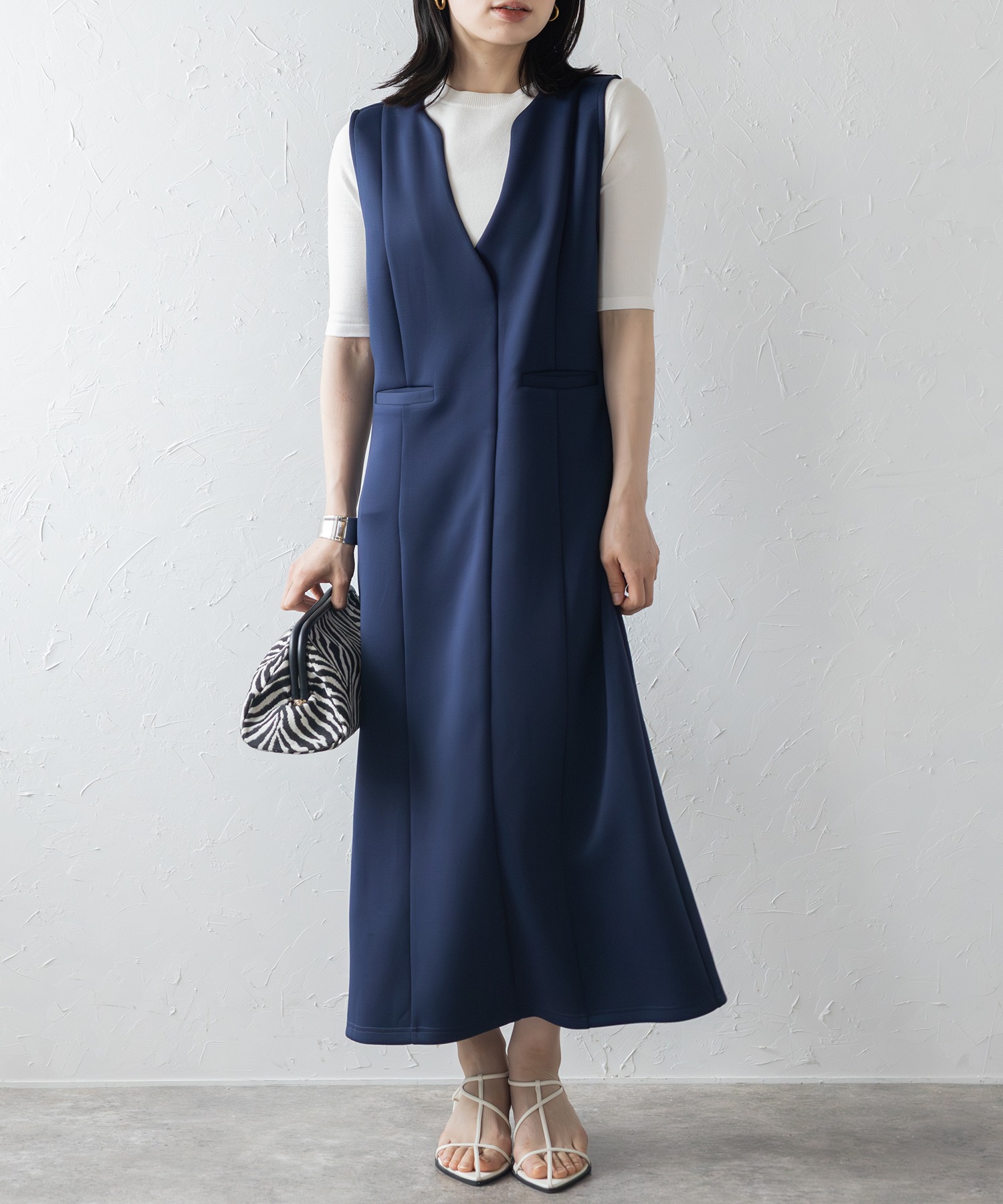 model：H157 着用サイズ：M