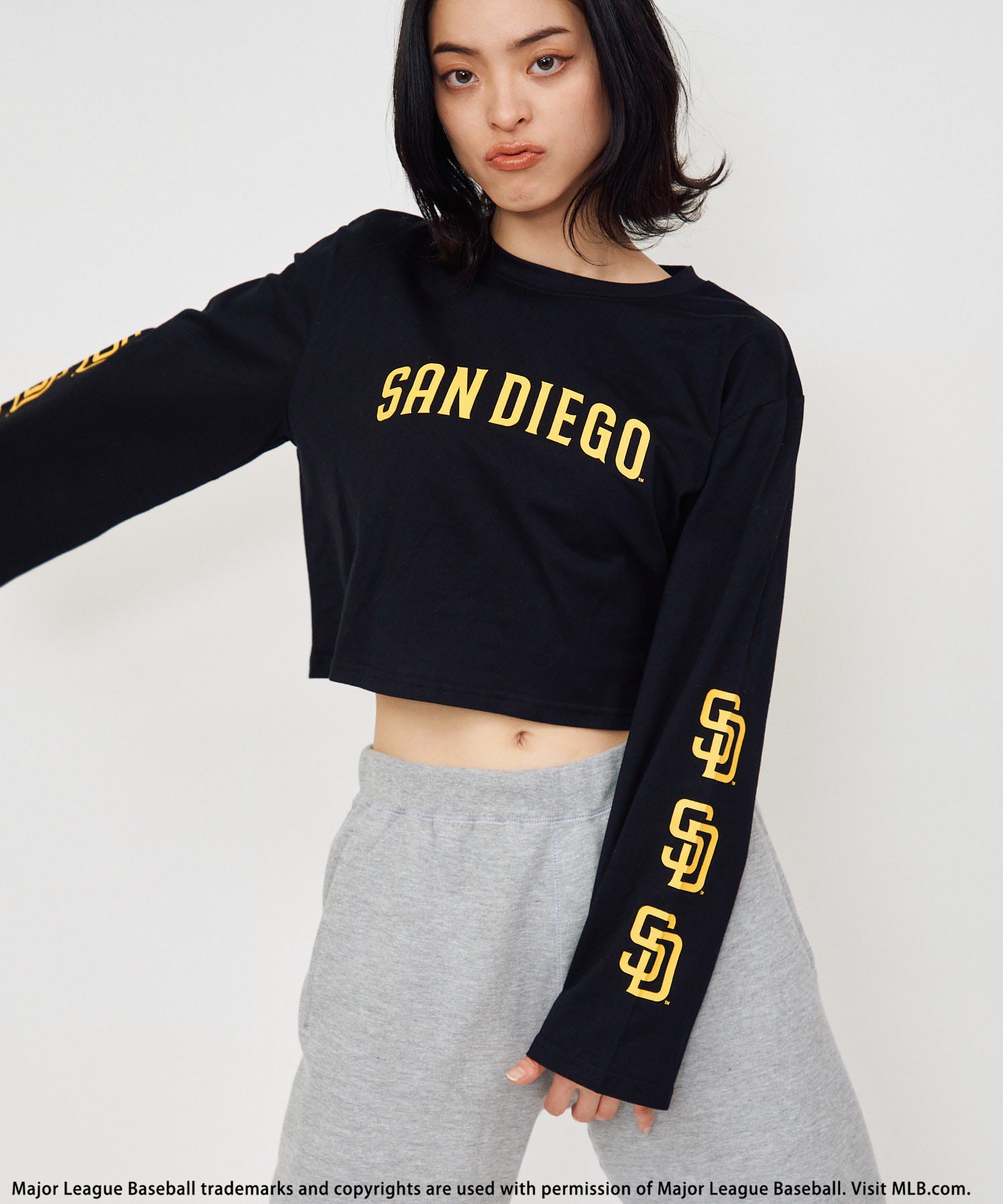 MLB】フレアスリーブロゴTシャツ BACK TO THE FIELD│SPIRALGIRL MLB】フレアスリーブロゴTシャツ BACK TO THE FIELD│SPIRALGIRL
