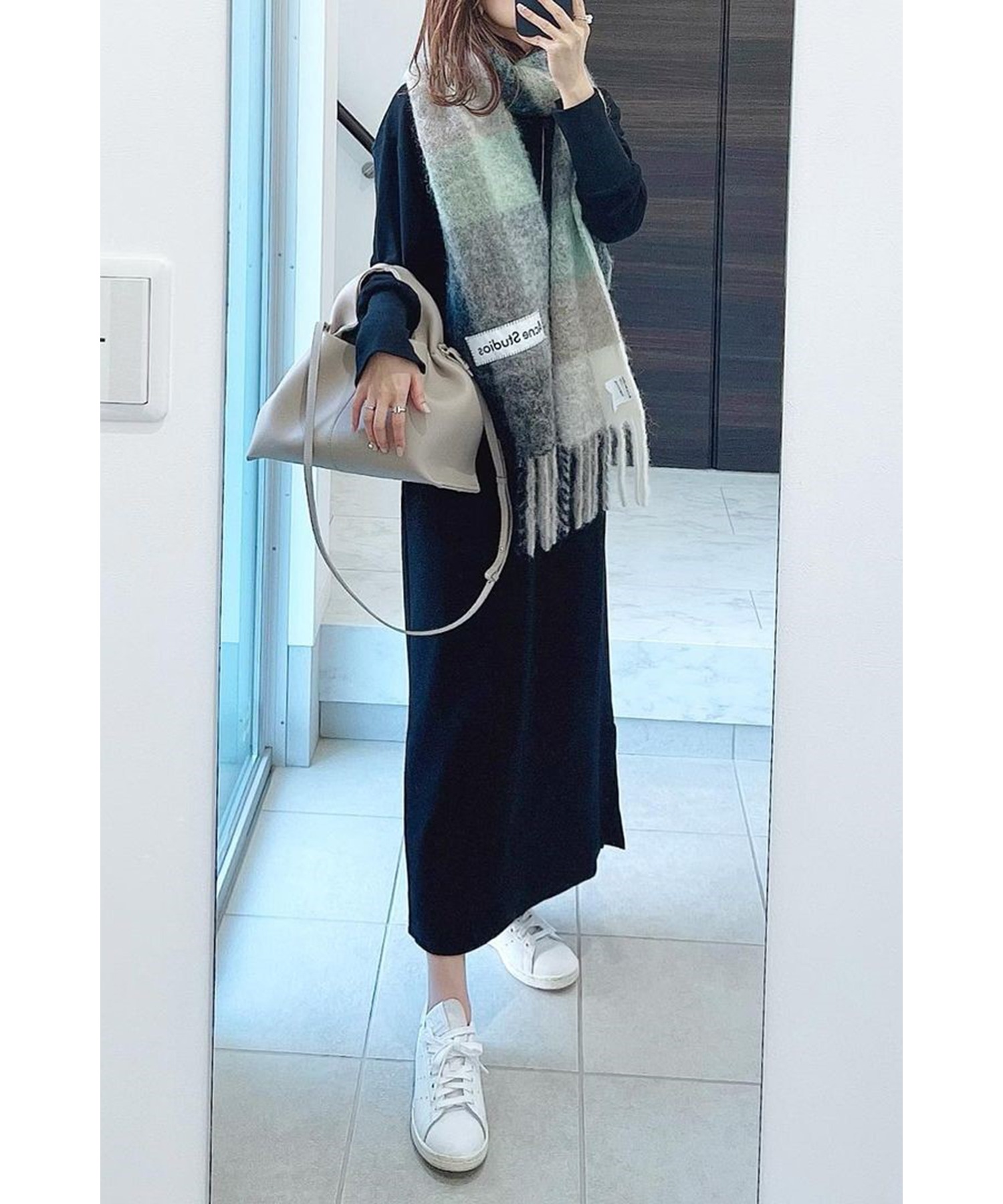 model：H161 着用サイズ：FREE
