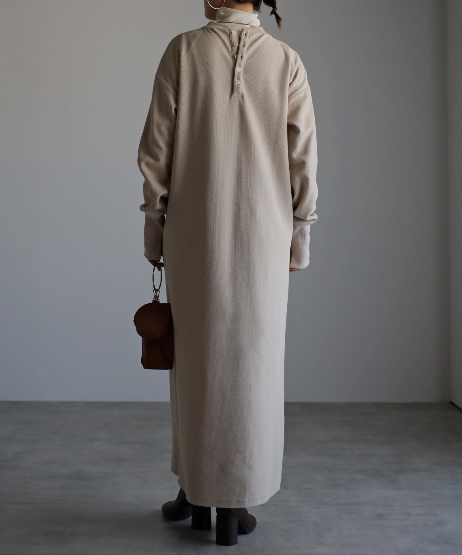 model：H158 着用サイズ：FREE