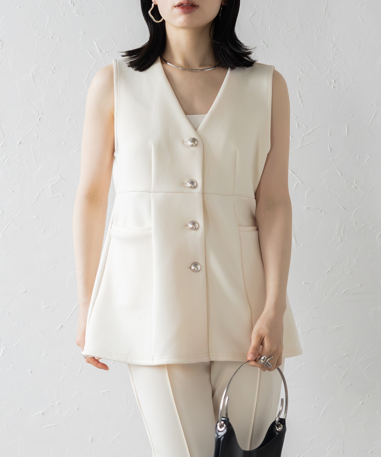model：H157 着用サイズ：FREE