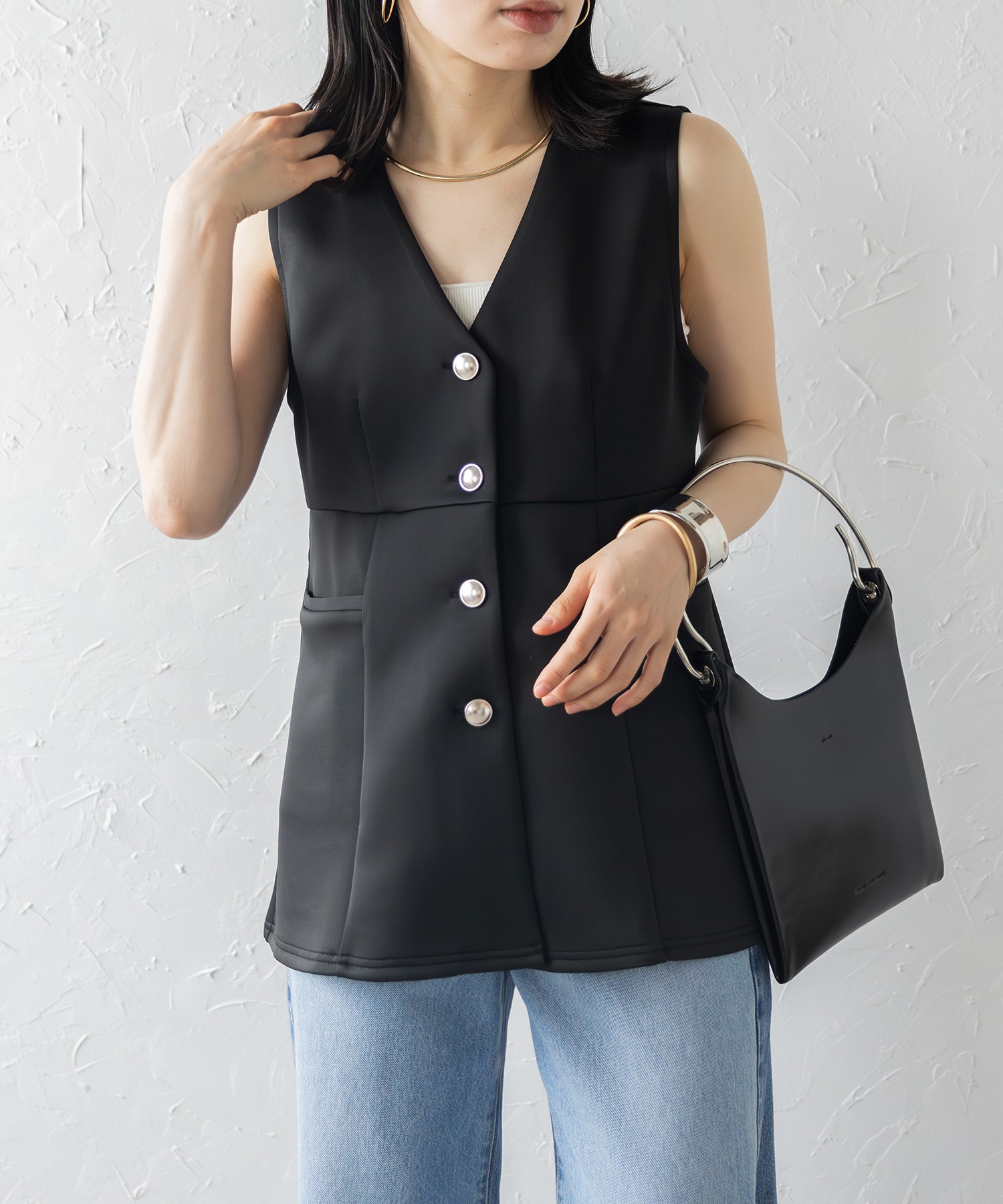 model：H157 着用サイズ：FREE