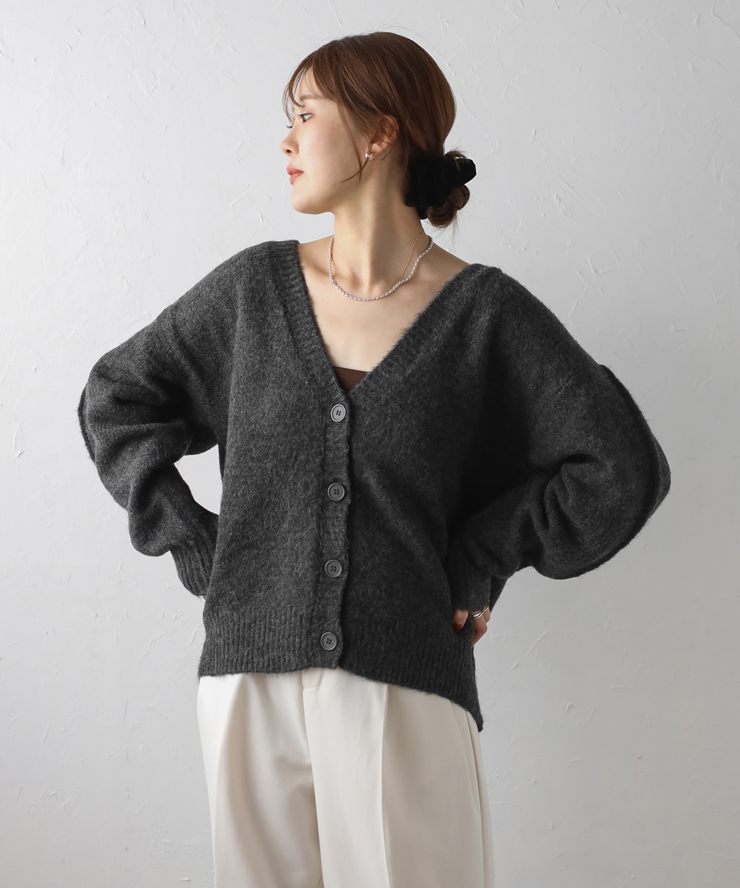 model：H165 着用サイズ：FREE