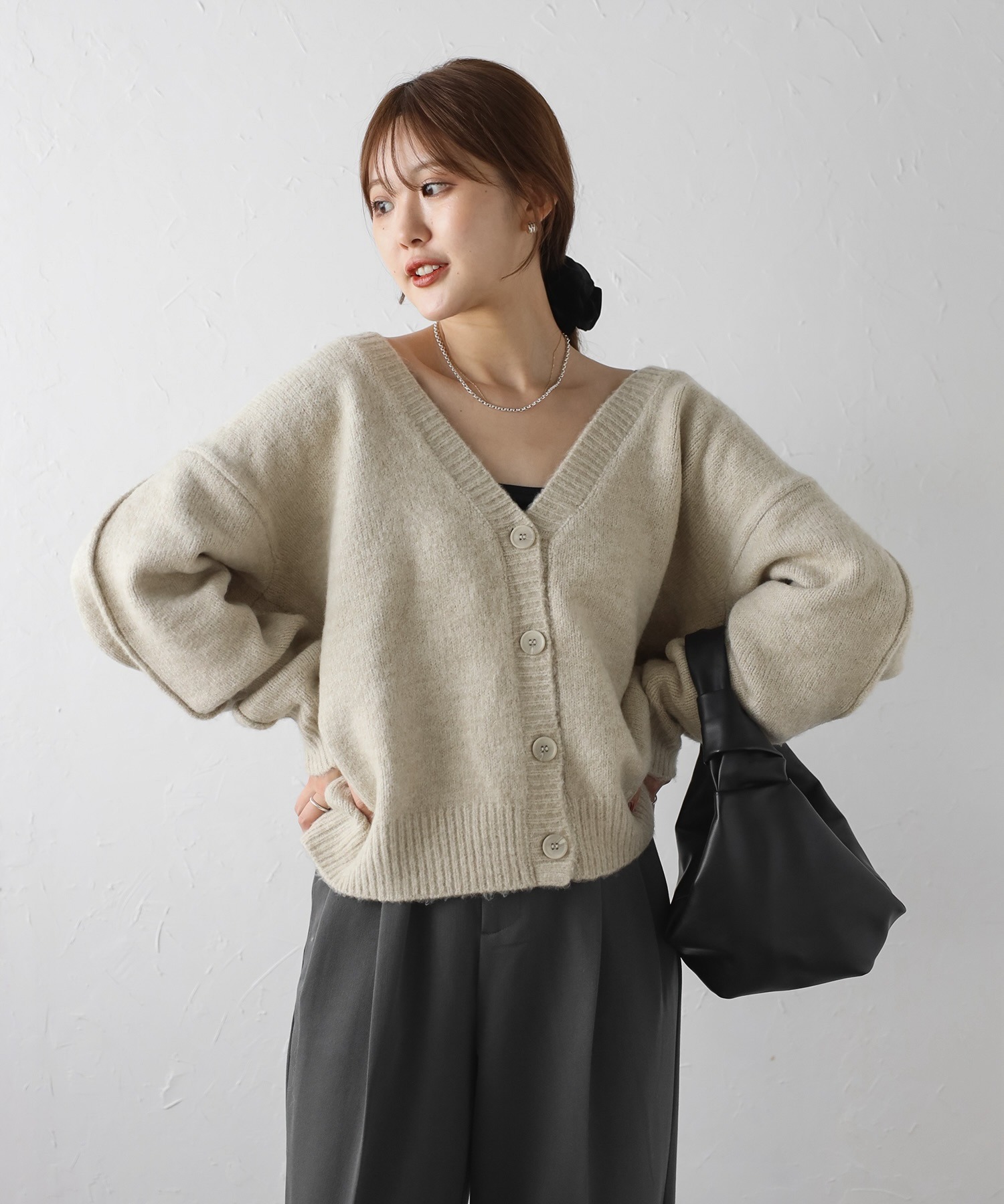 model：H165 着用サイズ：FREE