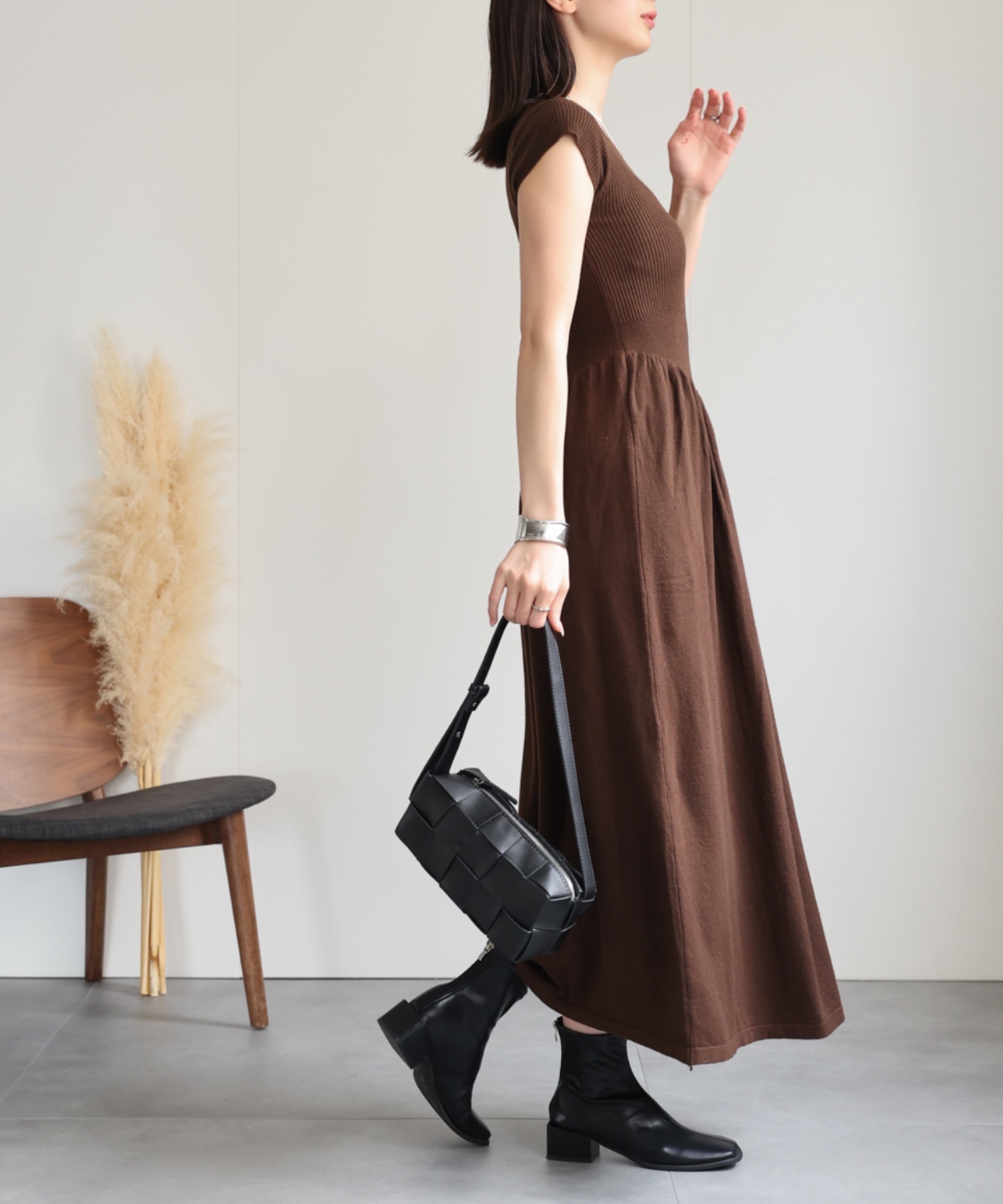 model：162cm 着用サイズ：F