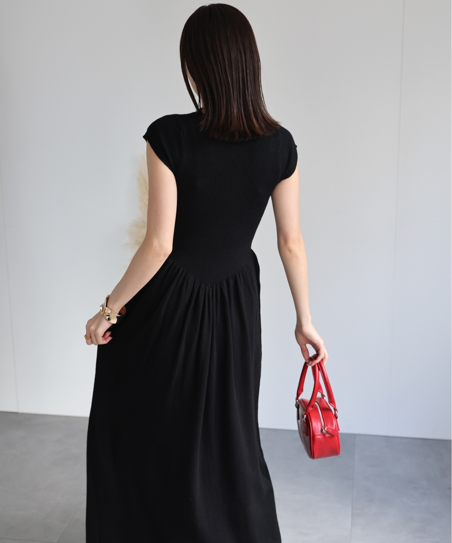 model：162cm 着用サイズ：F
