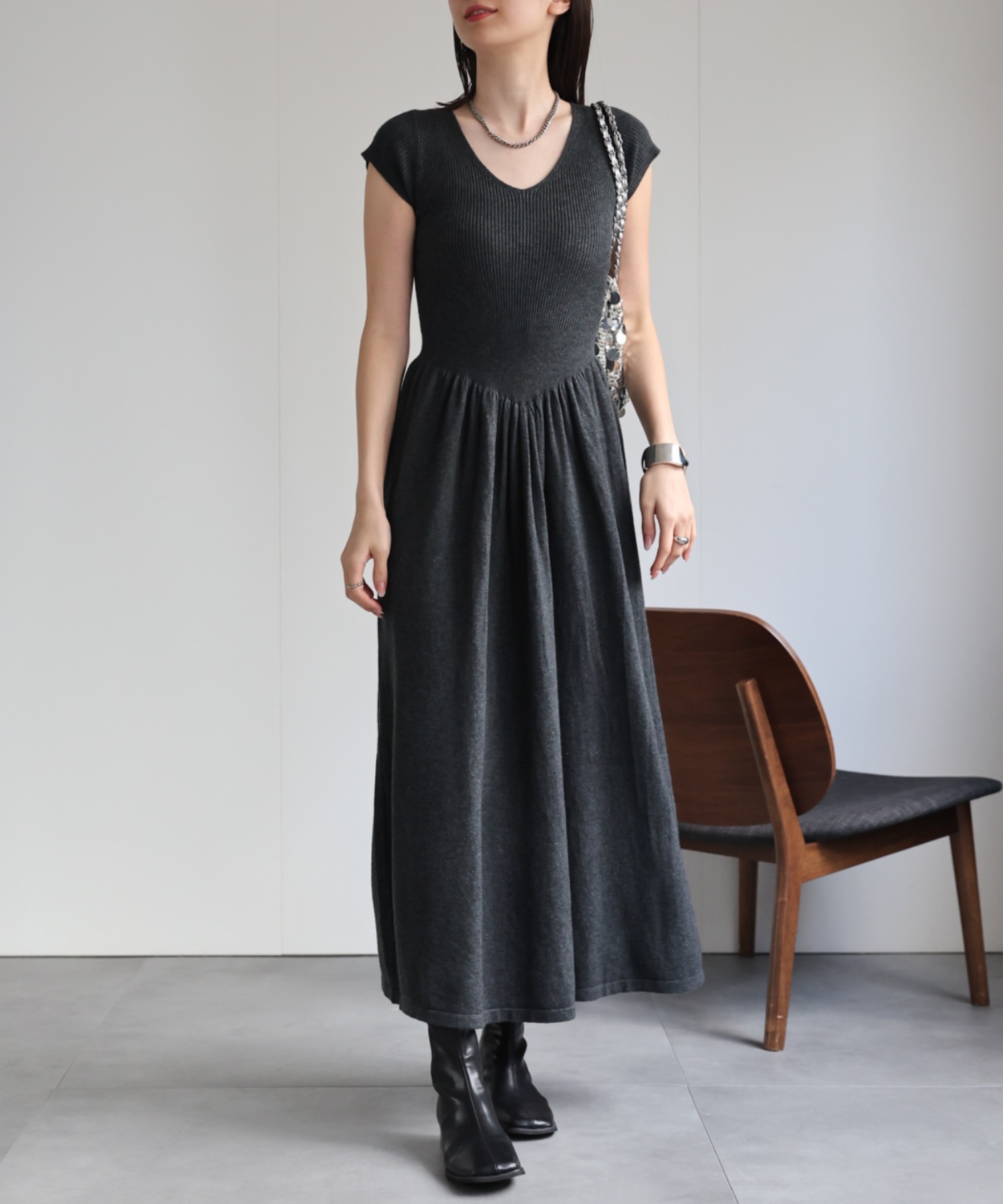 model：162cm 着用サイズ：F