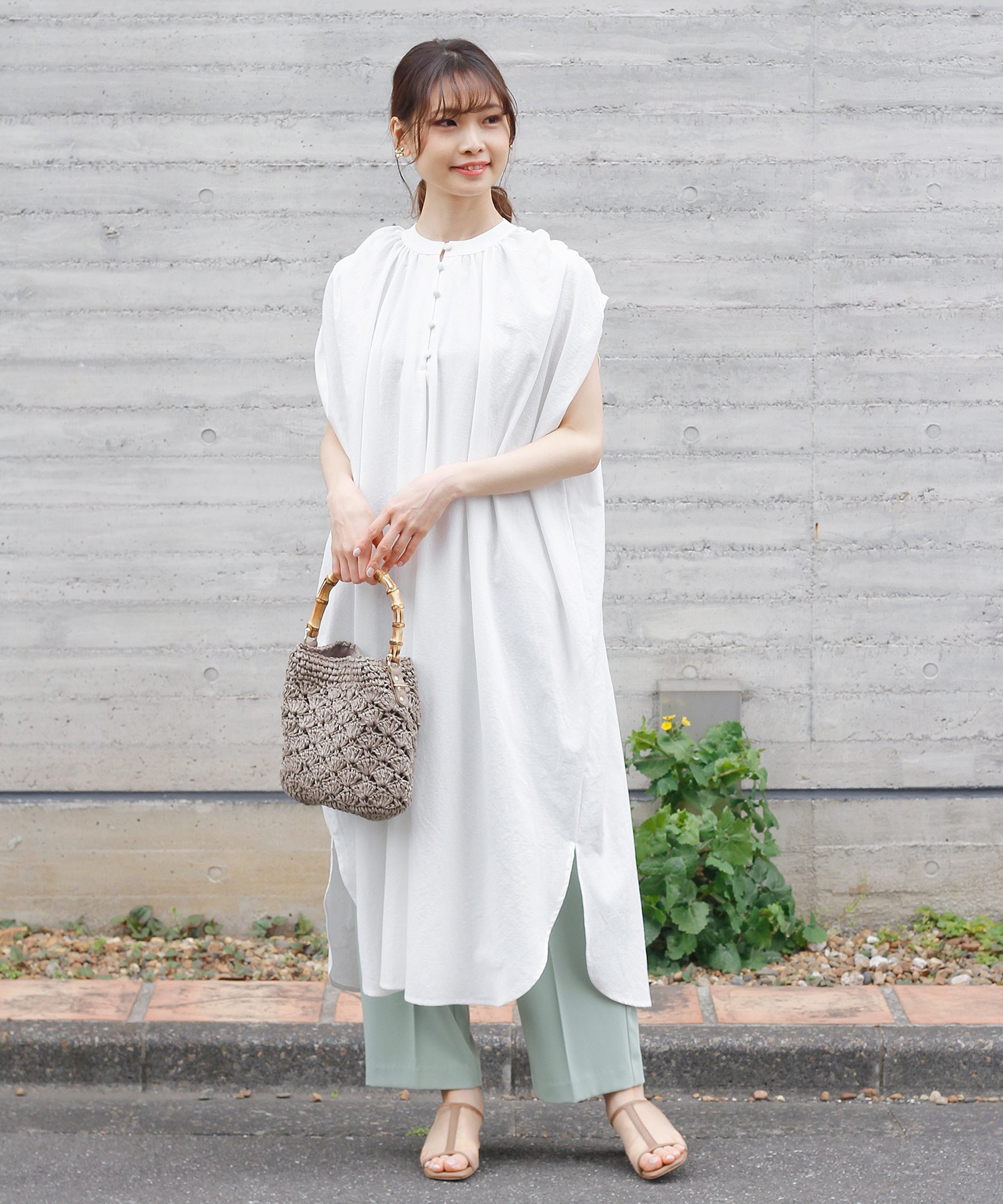 ショルダーギャザーリラックスワンピース