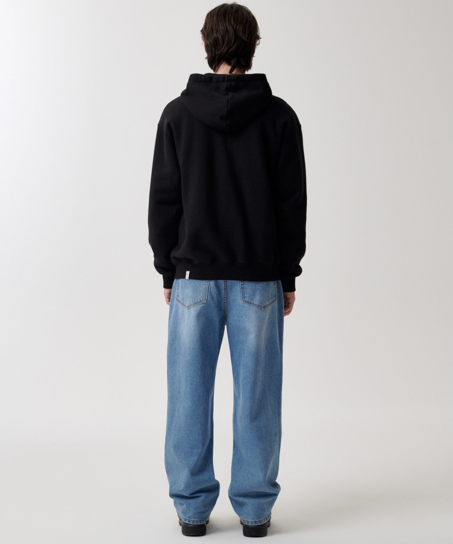 mahagrid/マハグリッド』 CUT OFF APPLIQUE ZIP-UP HOODIE/カットオフ