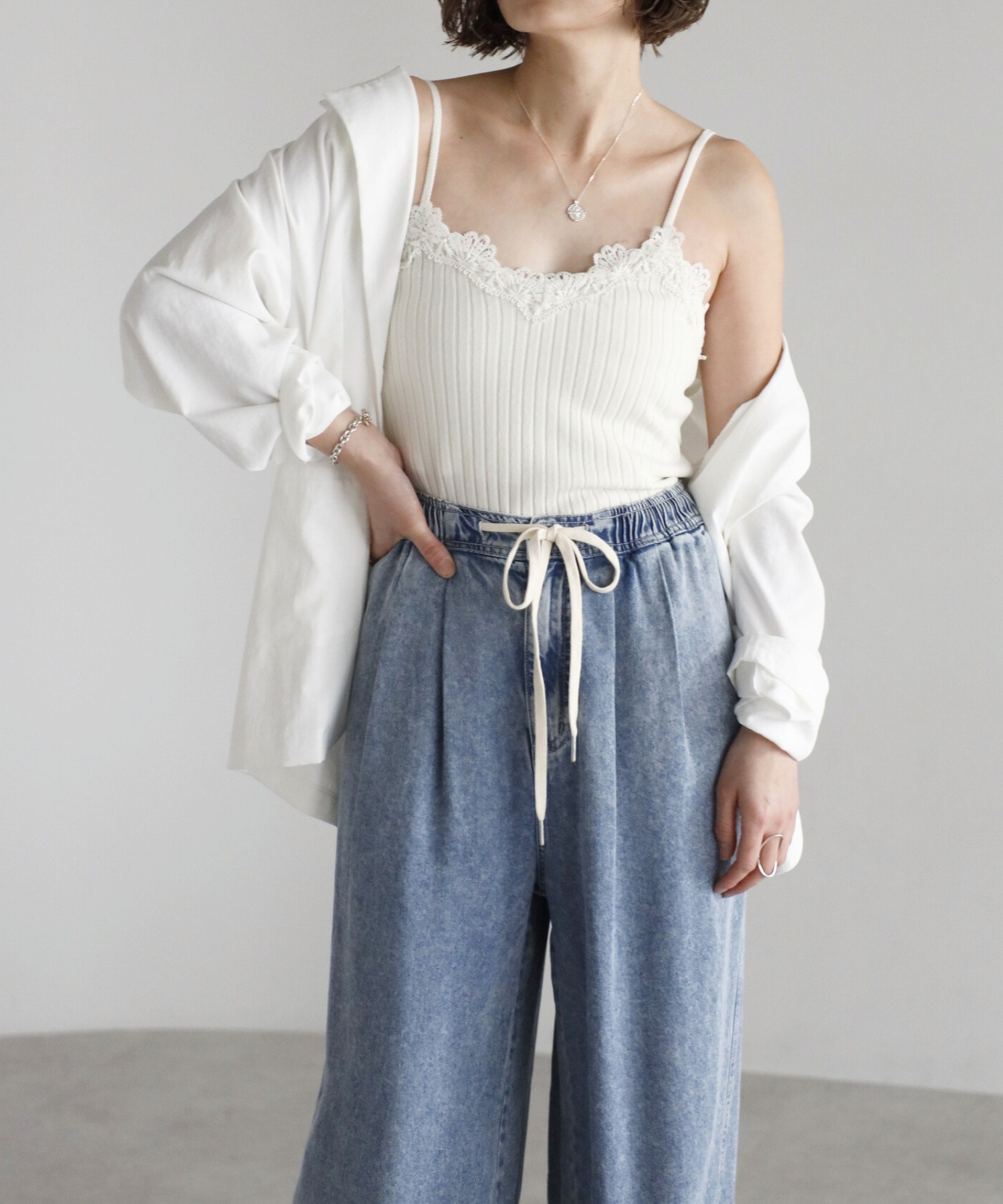 model：H158 着用サイズ：FREE