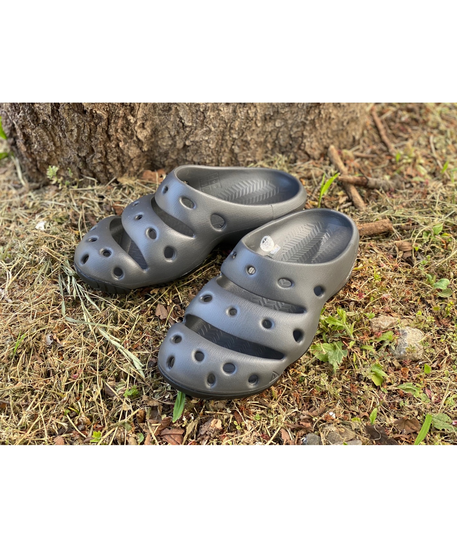 Keen キーン ヨギ Yogui サンダル アウトドア 海外限定 キャンプ