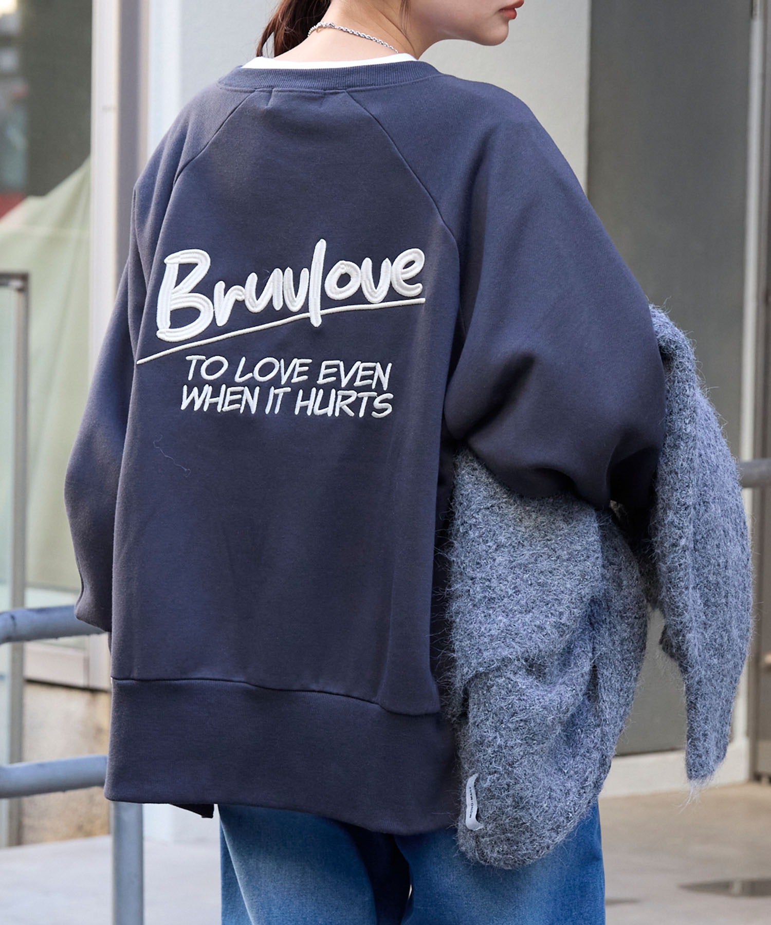 L'Appartement AMRCNロゴ オーバーサイズスウェット カレッジロゴ刺繍サイドスリット裏起毛オーバーサイズスウェット