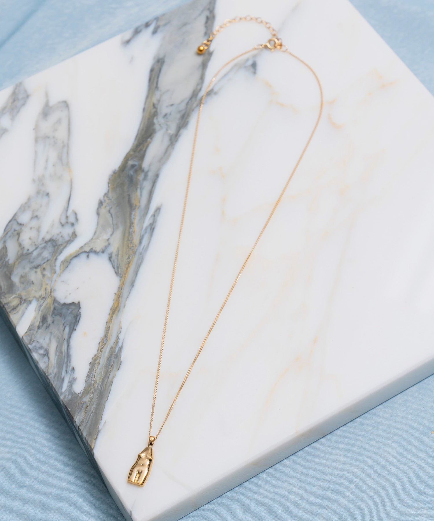 Wolf Circus 誕生日プレゼント ウルフサーカス Woman Vase Necklace メゾンスペシャル Maison Special