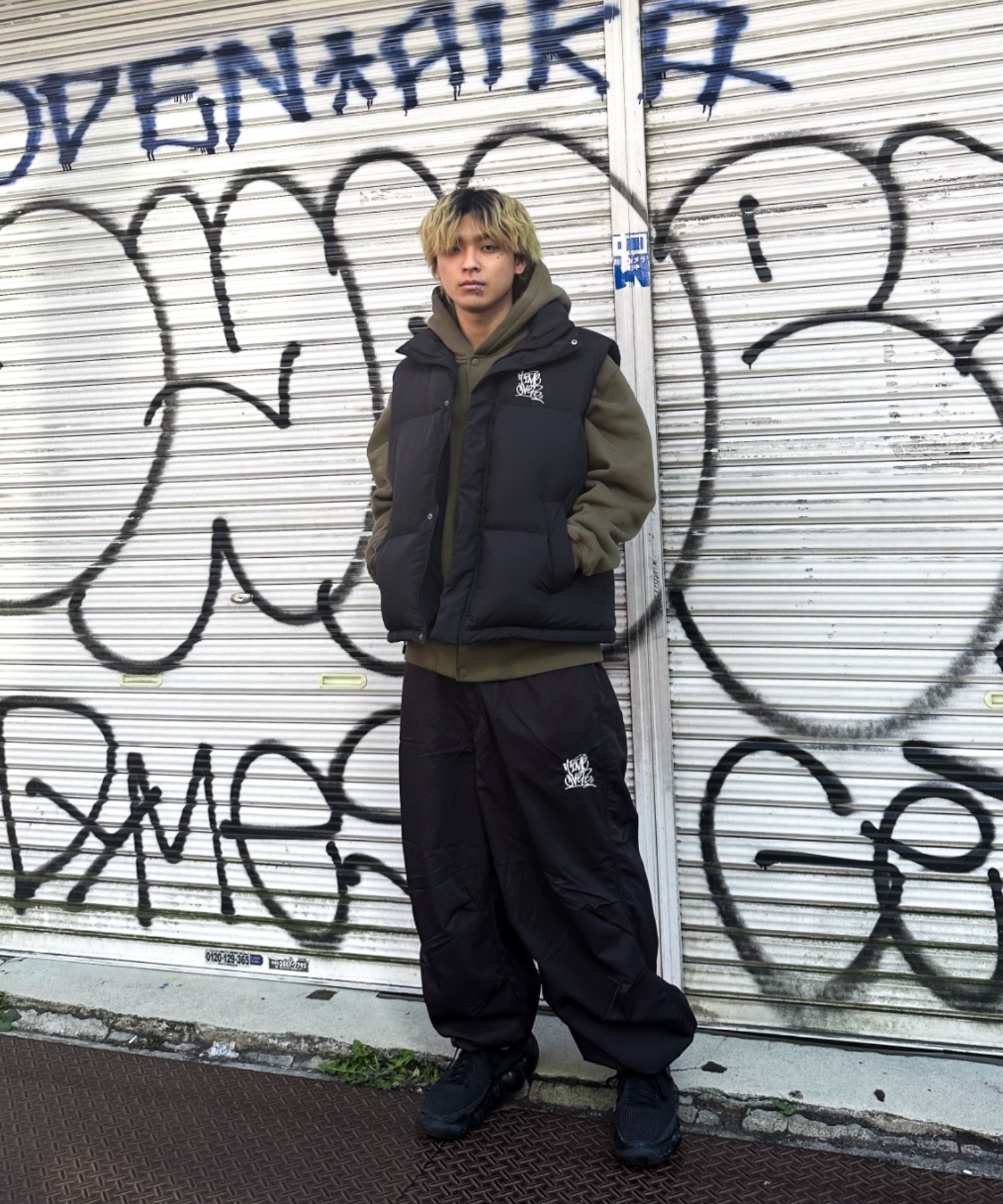 A'gem/エージェム』ロゴ刺繍中綿キルトベスト A'gem│A'GEM/9×.KOM