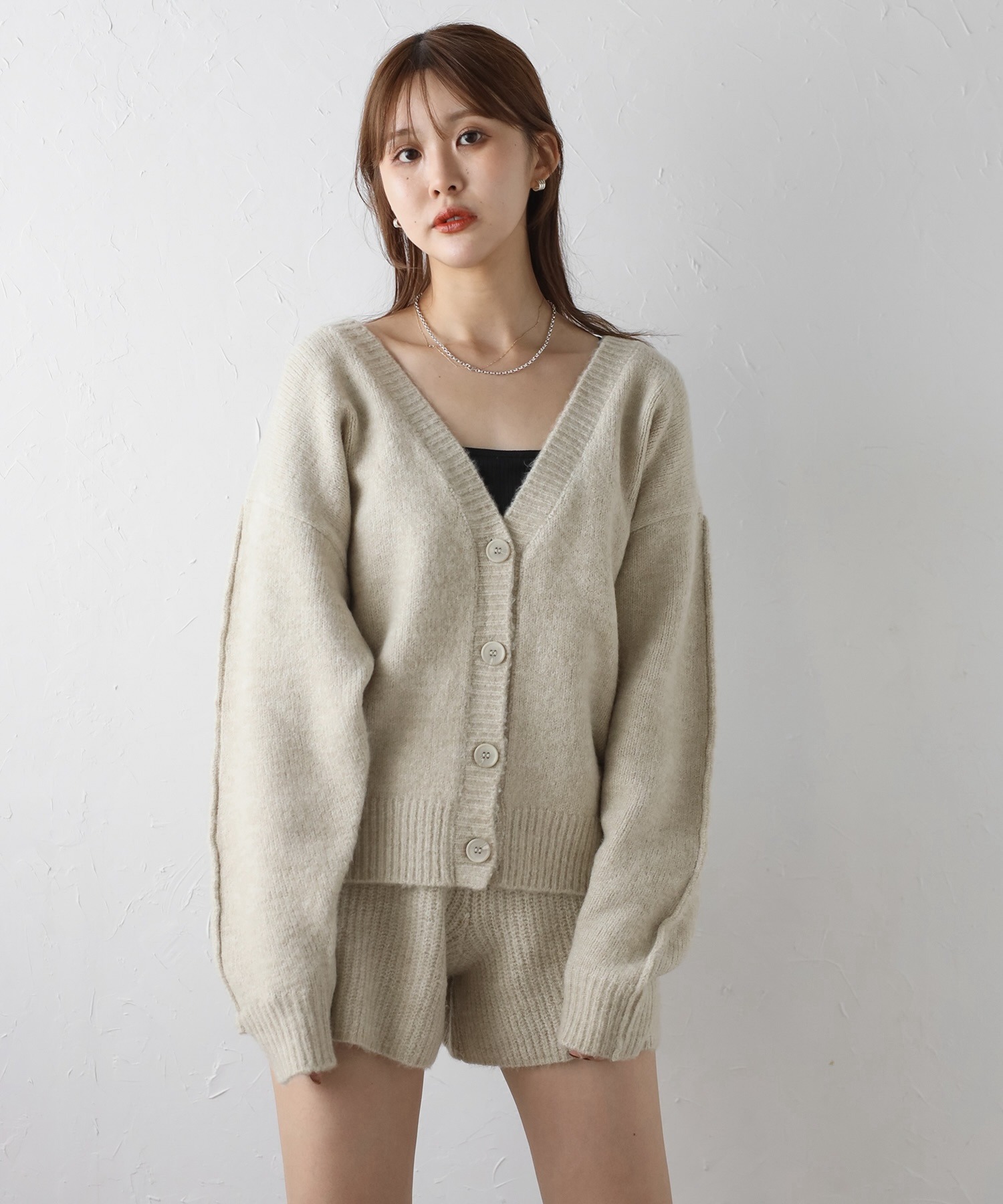 model：H165 着用サイズ：FREE