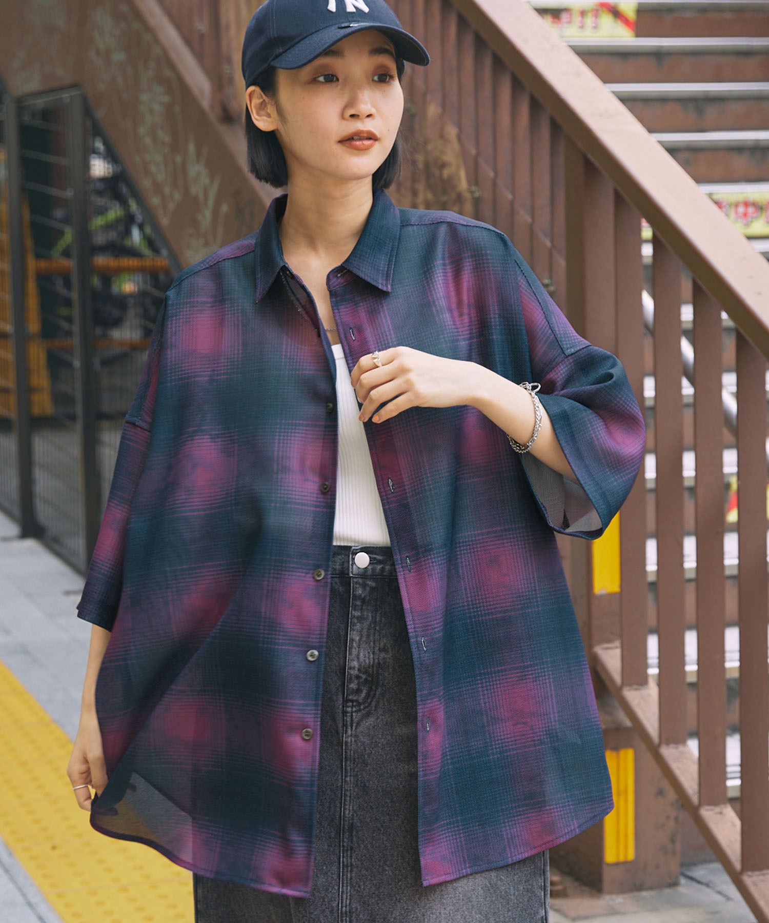 1点物　希少デザイン　グラデーション模様　長袖シャツ　メッシュ　シースルー 1点物 希少デザイン グラデーション模様 長袖シャツ メッシュ