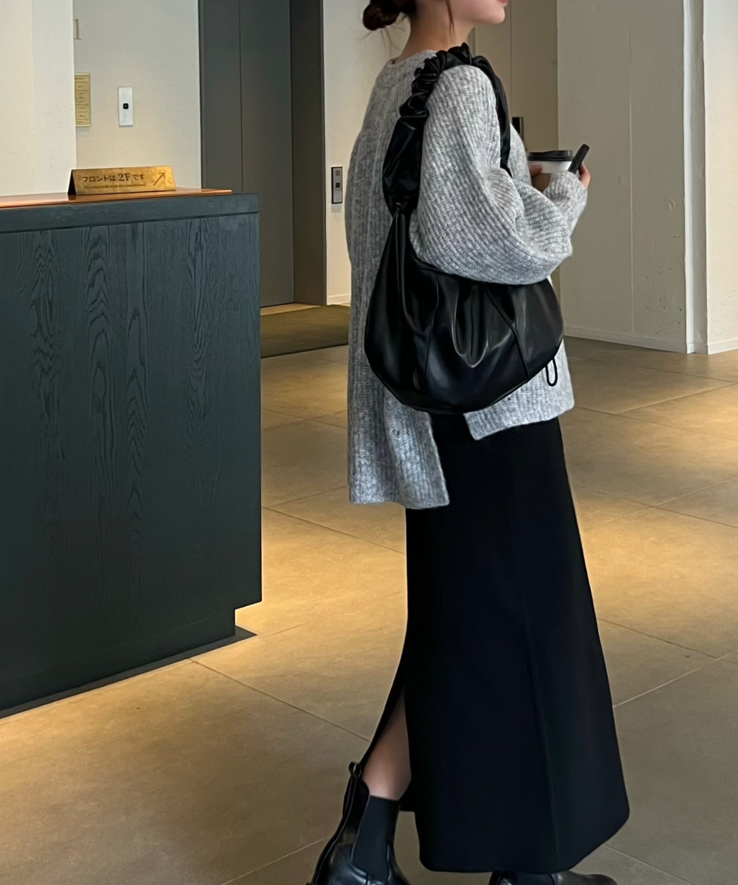 model：H164 着用サイズ：FREE