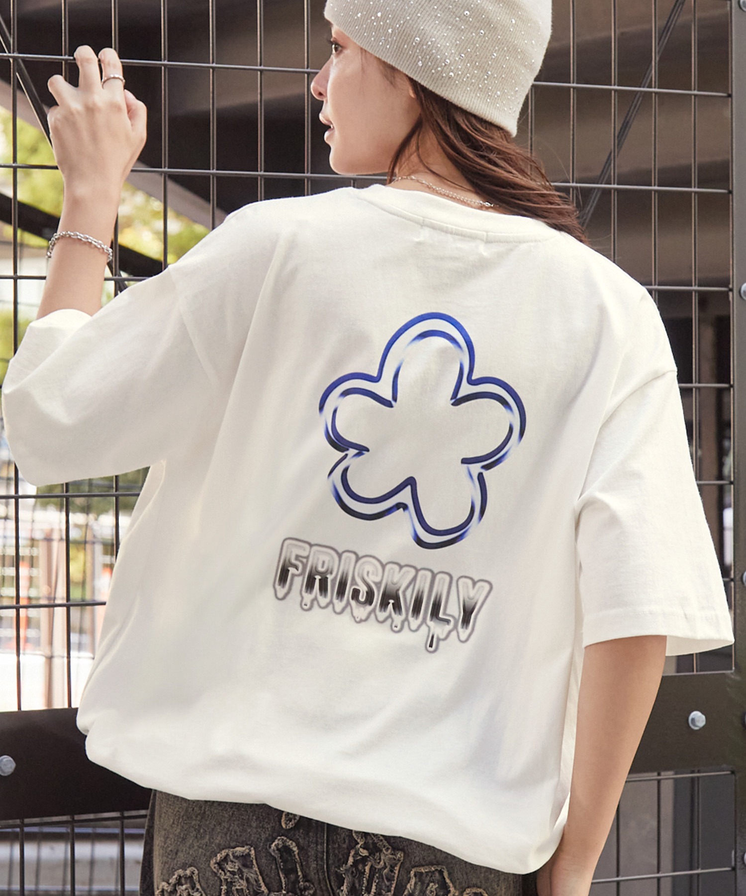 メタリックデザインロゴプリント ドロスト半袖Tシャツ MONO