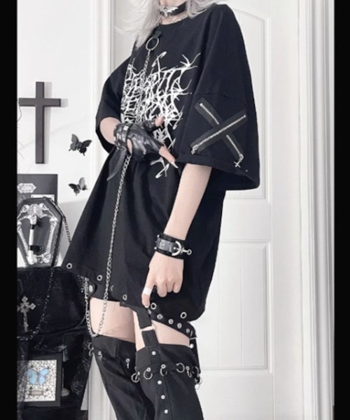 A'GEM/9 × .kom『TricuspidC/トライカスピッドシー』グラフィック