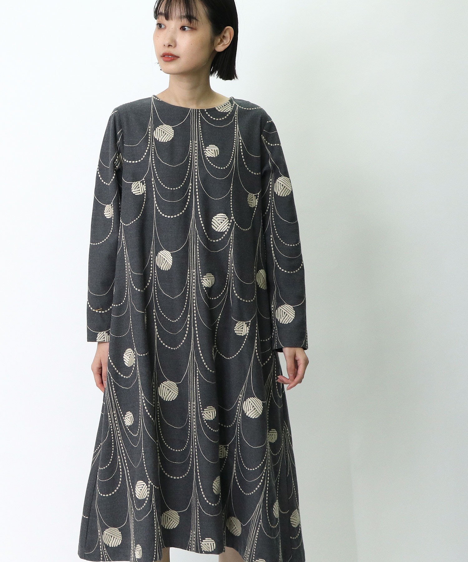 Marble Sud マーブルシュッド Emb毛糸玉テントワンピース 03af Salle De Bal Salle De Bal The Barefoot Online サルデバル ザベアフット オンライン