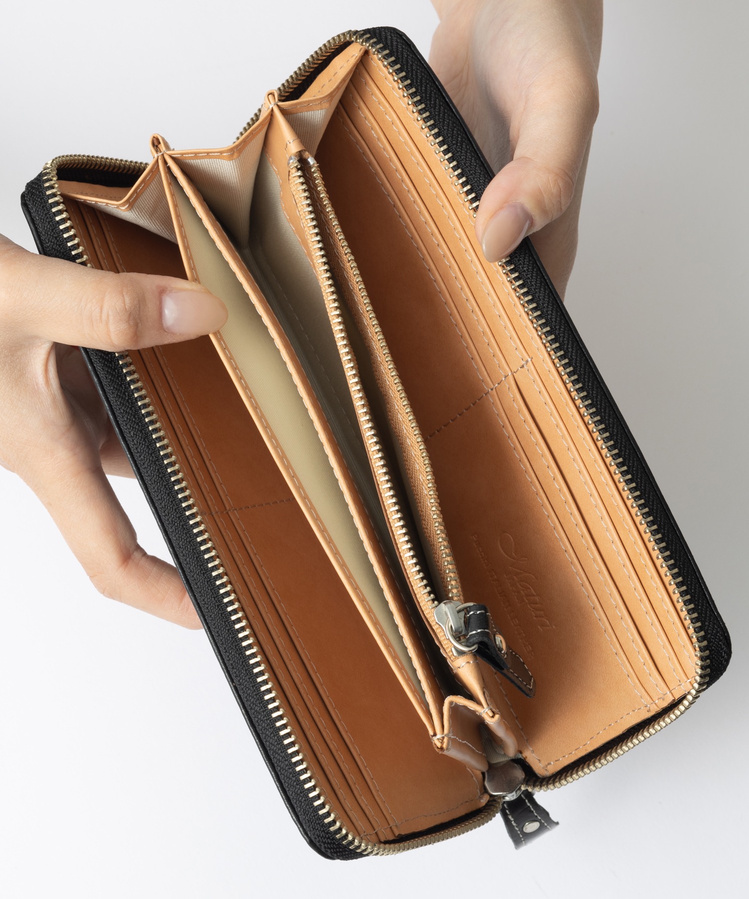 栃木レザー 長財布 本革