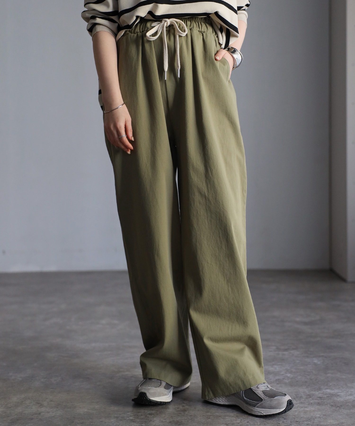 model：H158 着用サイズ：FREE